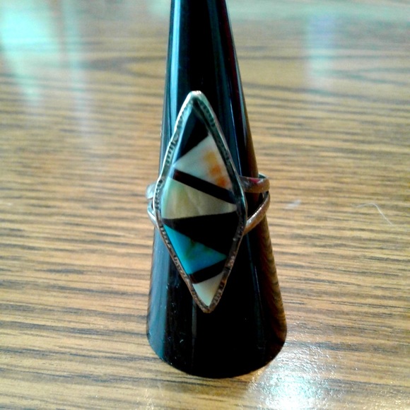 Zuni Multistone Native American Vintage Ring Size 8 - Picture 5 of 11